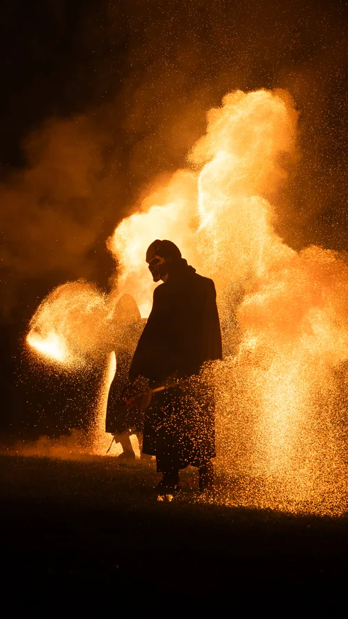 Spectacle pyrotechnique de la compagnie La Horde, Fête des Sorcières 2026