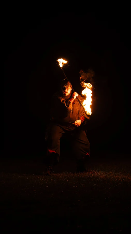 Spectacle pyrotechnique de la compagnie La Horde, Fête des Sorcières 2026