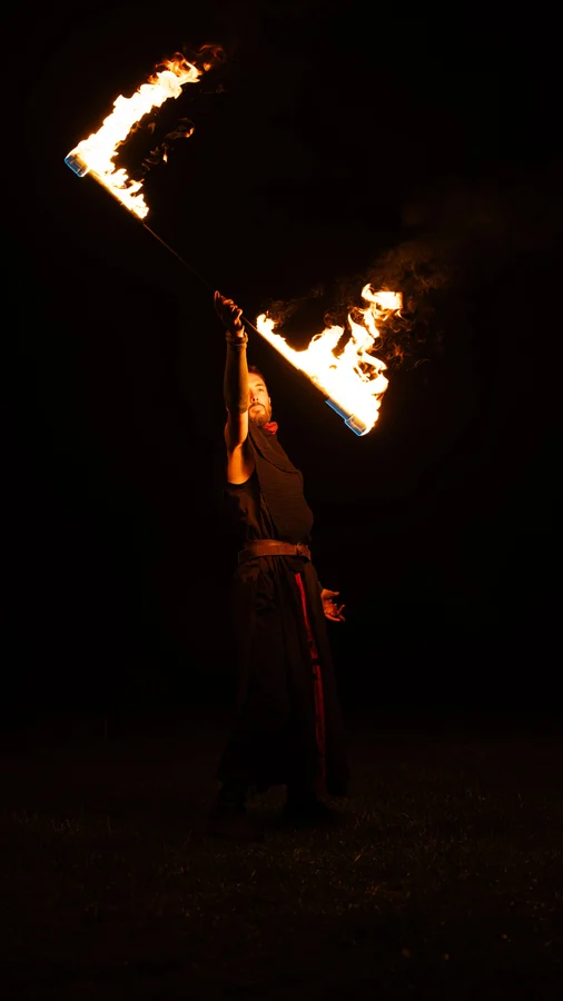 Spectacle pyrotechnique de la compagnie La Horde, Fête des Sorcières 2026